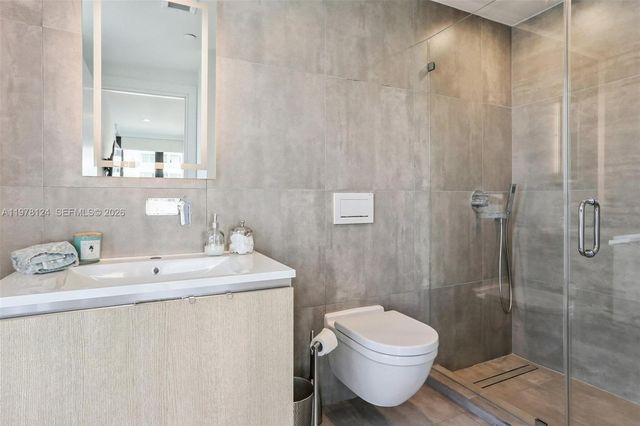 1930 Bay Drive 4, Miami Beach, FL 33141