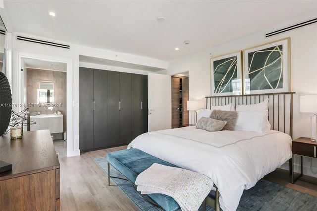 1930 Bay Drive 4, Miami Beach, FL 33141