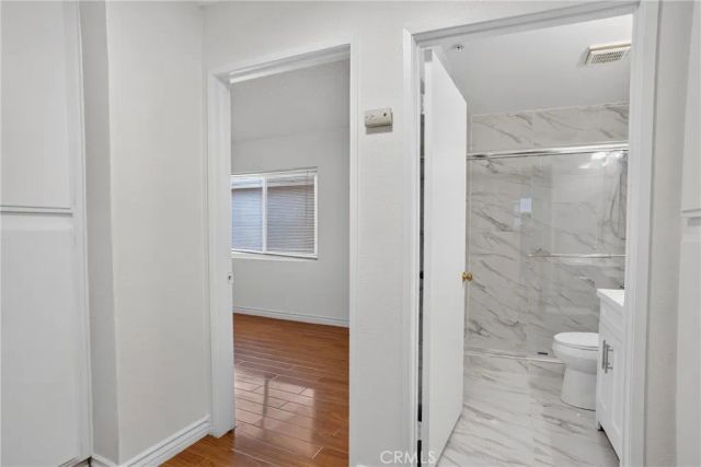 8828 Burnet Ave 9, North Hills, CA 91343