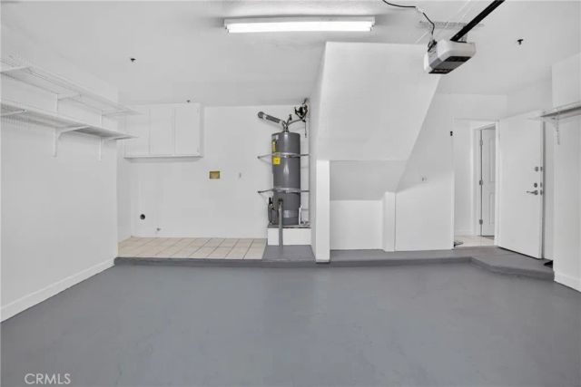 8828 Burnet Ave 9, North Hills, CA 91343