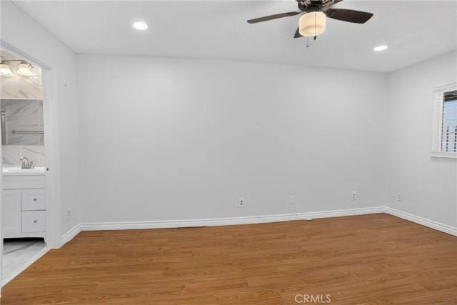8828 Burnet Ave 9, North Hills, CA 91343