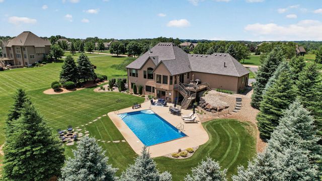 19295 Oak Grove Avenue, Prior Lake, MN 55372