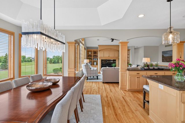 19295 Oak Grove Avenue, Prior Lake, MN 55372