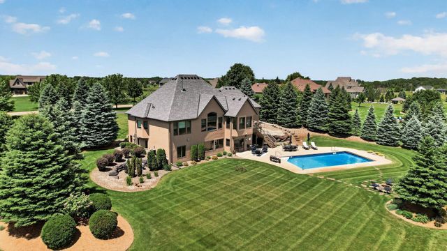 19295 Oak Grove Avenue, Prior Lake, MN 55372