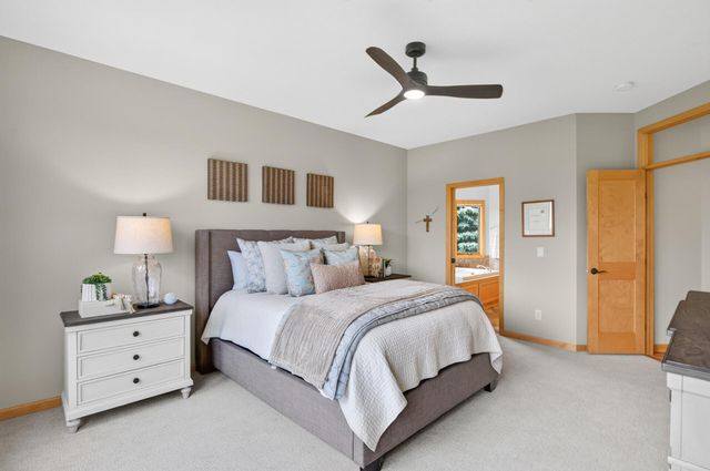 19295 Oak Grove Avenue, Prior Lake, MN 55372