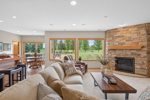 19295 Oak Grove Avenue, Prior Lake, MN 55372