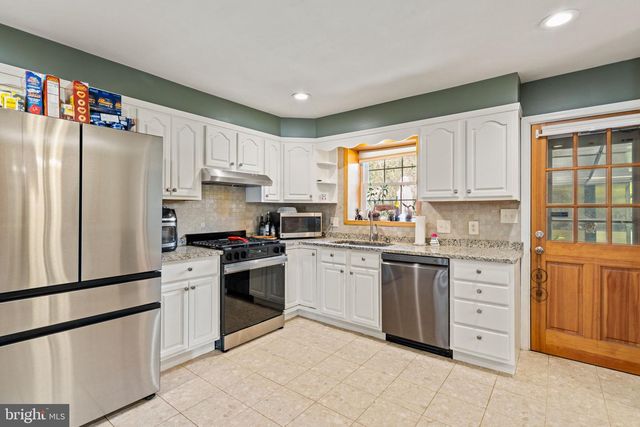 1505 REDWOOD LN, Wyncote, PA 19095