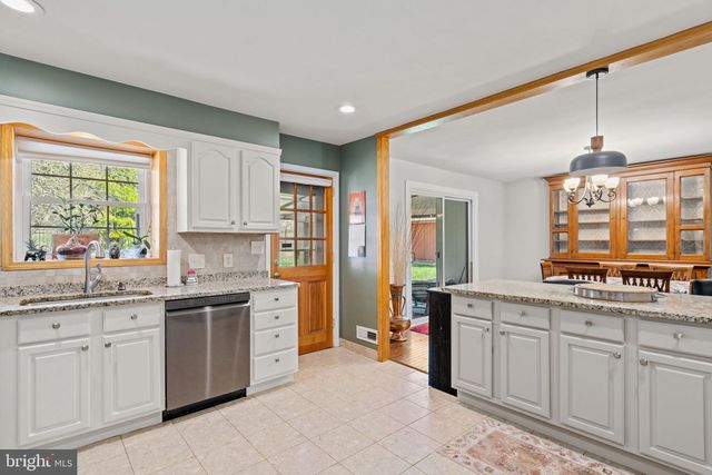 1505 REDWOOD LN, Wyncote, PA 19095