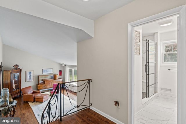 1505 REDWOOD LN, Wyncote, PA 19095