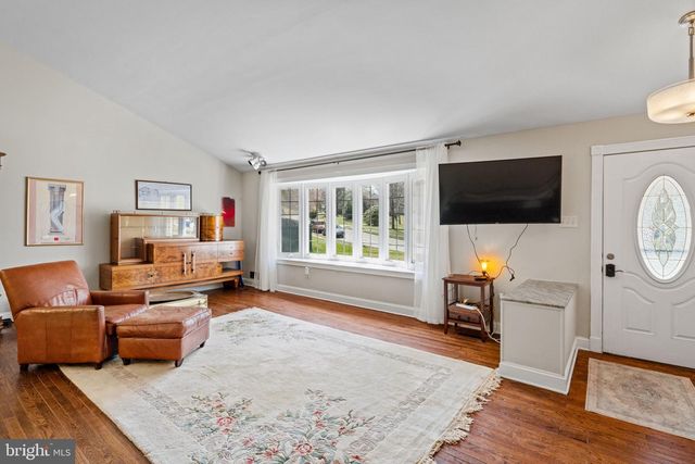 1505 REDWOOD LN, Wyncote, PA 19095