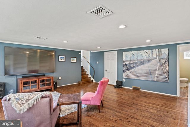 1505 REDWOOD LN, Wyncote, PA 19095