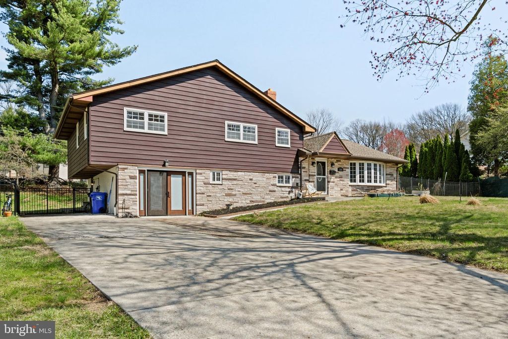 1505 REDWOOD LN, Wyncote, PA 19095