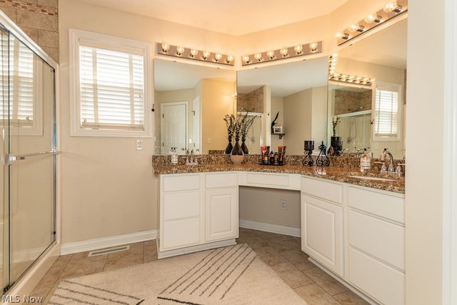 10266 Wildflower Way, Broadview Heights, OH 44147