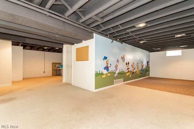 10266 Wildflower Way, Broadview Heights, OH 44147