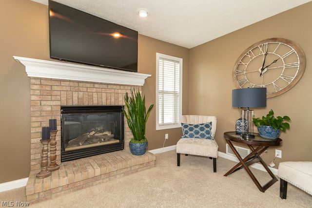 10266 Wildflower Way, Broadview Heights, OH 44147