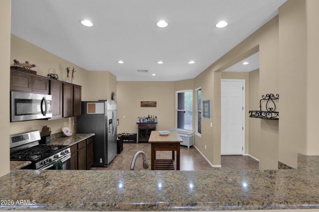 25843 N 165TH Lane, Surprise, AZ 85387 — photo 5