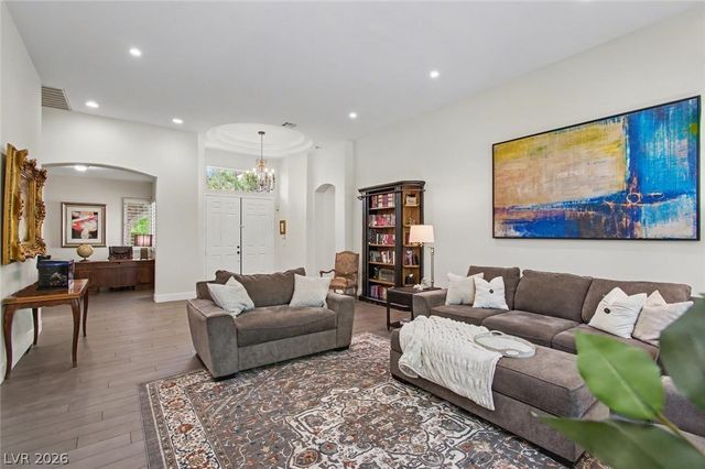 936 Granger Farm Way, Las Vegas, NV 89145