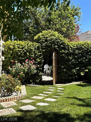 936 Granger Farm Way, Las Vegas, NV 89145