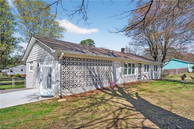 203 Sunrise Avenue, Asheboro, NC 27203