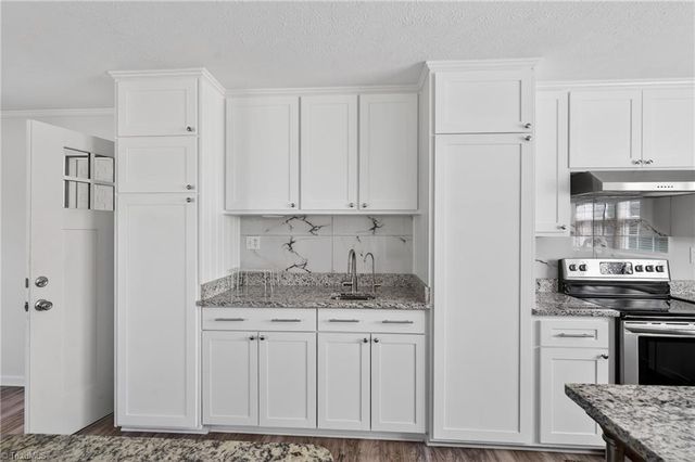 203 Sunrise Avenue, Asheboro, NC 27203