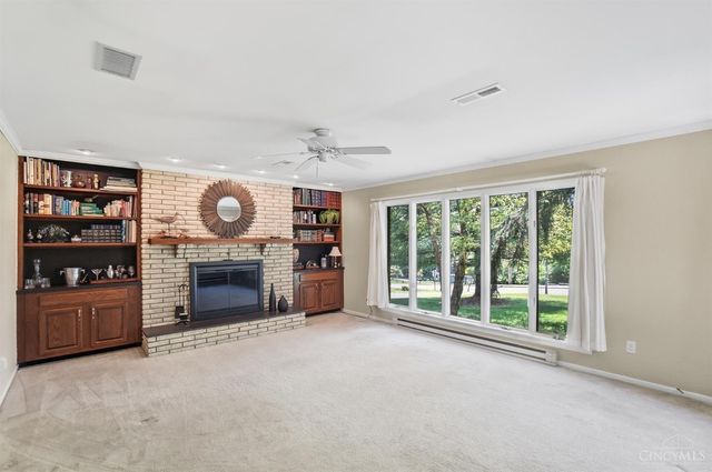 410 Compton Road, Wyoming, OH 45215