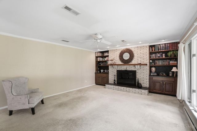 410 Compton Road, Wyoming, OH 45215