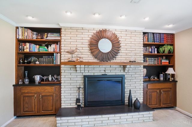 410 Compton Road, Wyoming, OH 45215