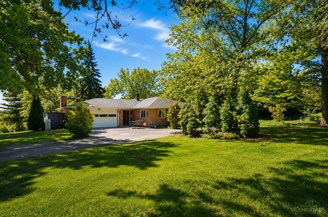 410 Compton Road, Wyoming, OH 45215