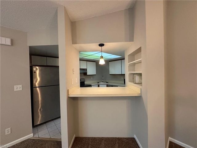 1721 Rock Bridge Mews Apt B, Chesapeake, VA 23320