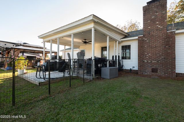 1851 Blackjack Simpson Road, Greenville, NC 27858