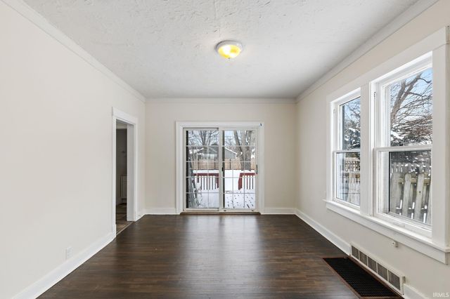 137 Bank Street, Elkhart, IN 46516