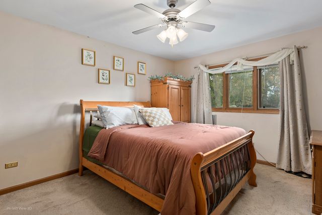 5319 Martha Lane, Oak Forest, IL 60452