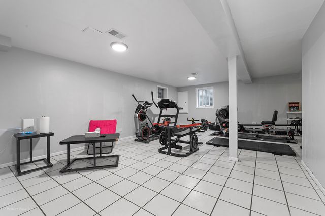 5319 Martha Lane, Oak Forest, IL 60452