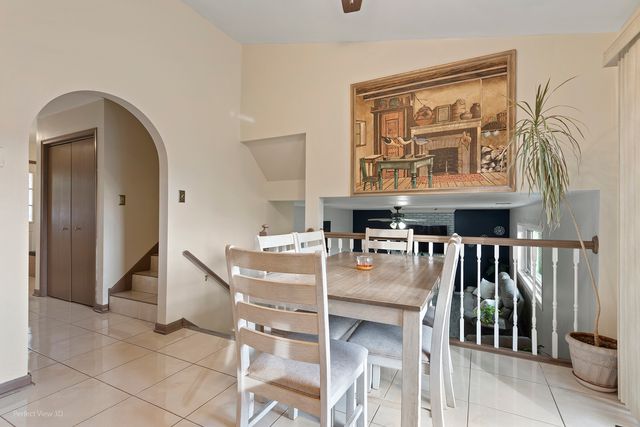 5319 Martha Lane, Oak Forest, IL 60452