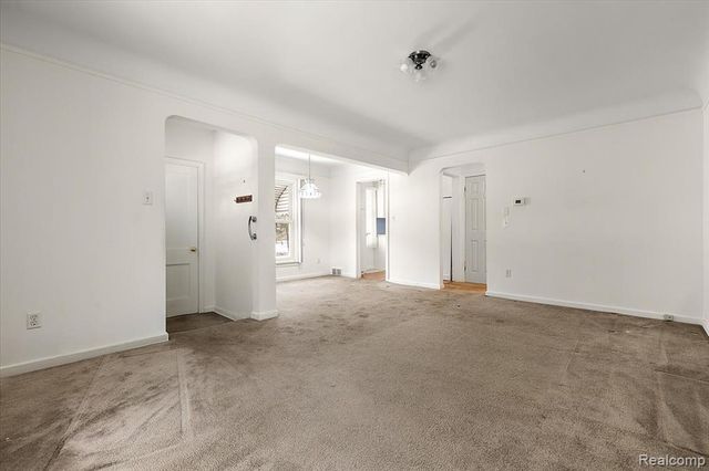 14001 Balfour Street, Oak Park, MI 48237