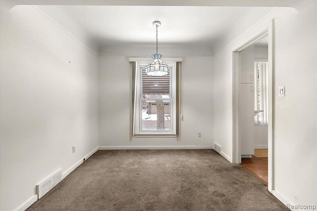 14001 Balfour Street, Oak Park, MI 48237