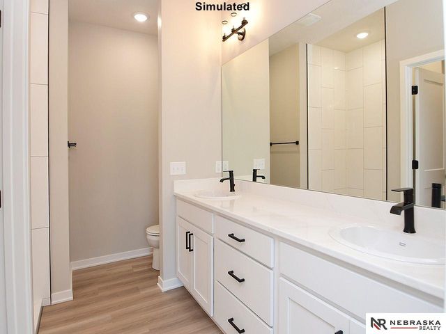 9526 Duckhorn Drive, Lincoln, NE 68526