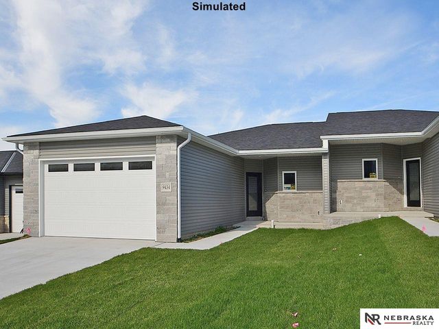 9526 Duckhorn Drive, Lincoln, NE 68526