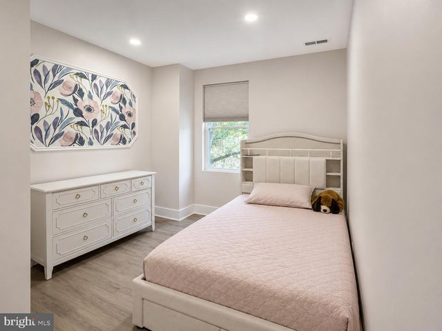 303 TREGARON RD, Bala Cynwyd, PA 19004