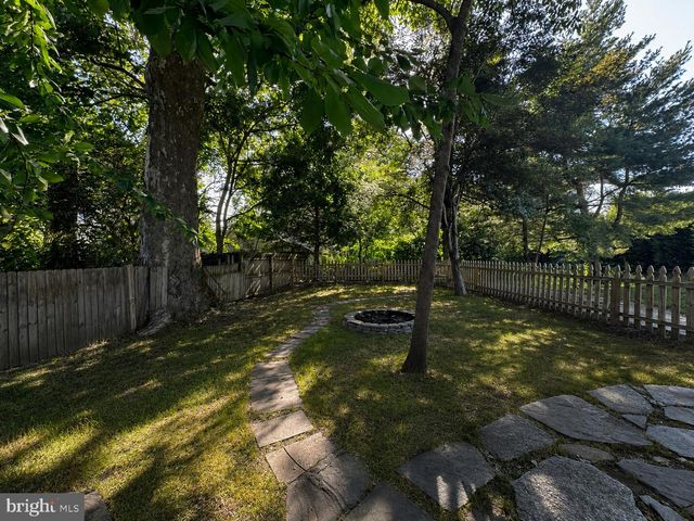 303 TREGARON RD, Bala Cynwyd, PA 19004