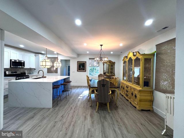 303 TREGARON RD, Bala Cynwyd, PA 19004