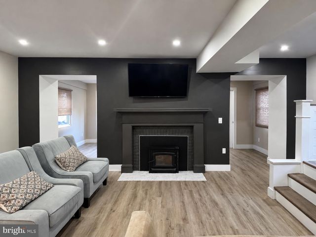 303 TREGARON RD, Bala Cynwyd, PA 19004