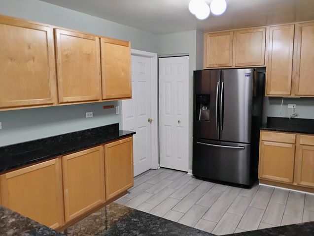 1128 GEORGETOWN Way 1128, Vernon Hills, IL 60061