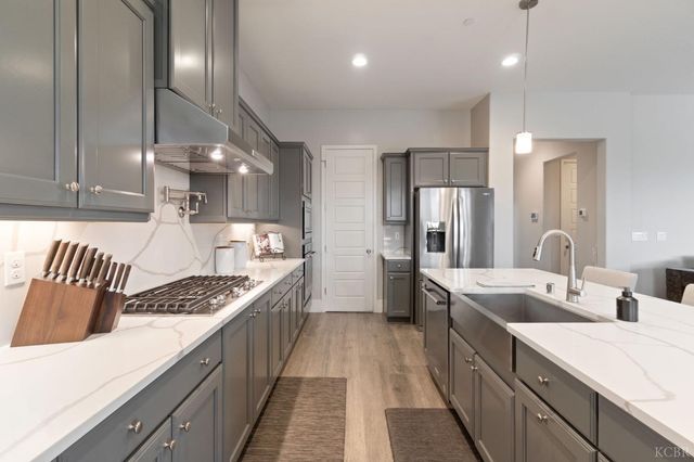 4491 Vineyard Drive, Madera, CA 93636