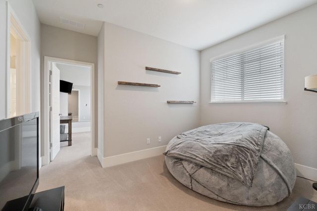 4491 Vineyard Drive, Madera, CA 93636