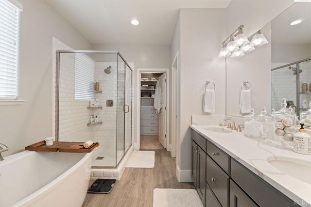 4491 Vineyard Drive, Madera, CA 93636