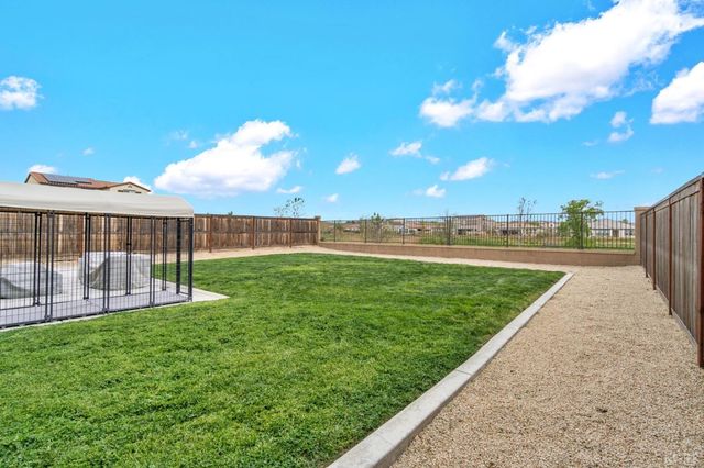 4491 Vineyard Drive, Madera, CA 93636