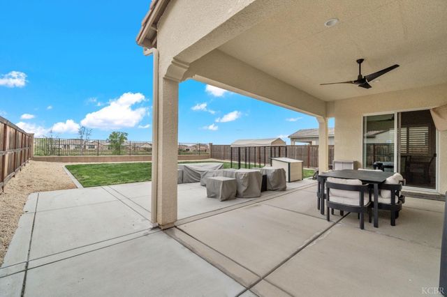 4491 Vineyard Drive, Madera, CA 93636