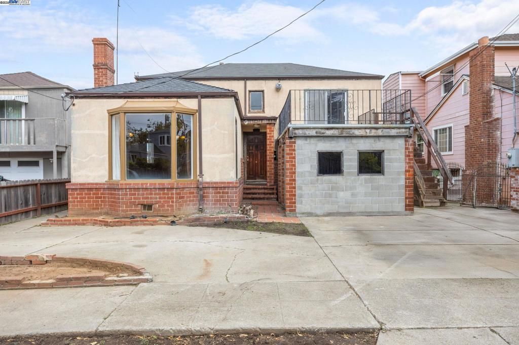 127 Grove st, Richmond, CA 94804