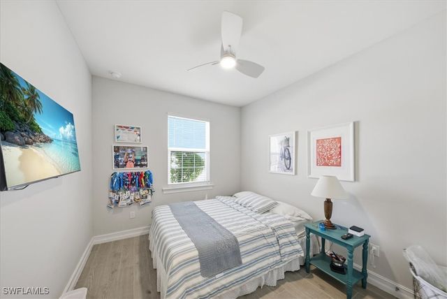 1074 Enbrook LOOP, Naples, FL 34114